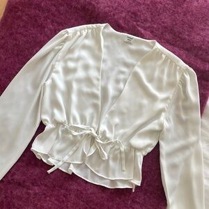 Aritzia / Sunday Best blouse